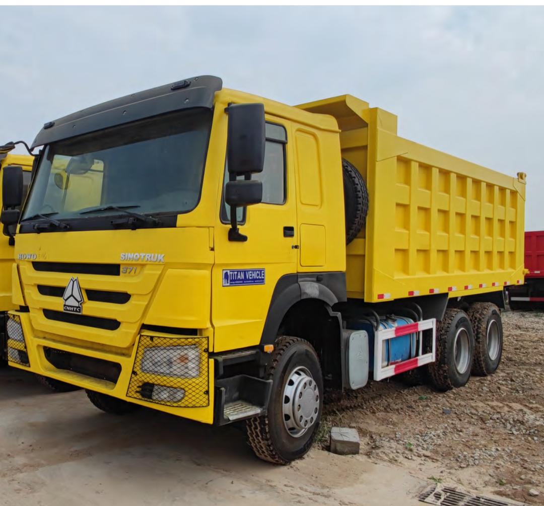 Dump Trucks & Support Fleet